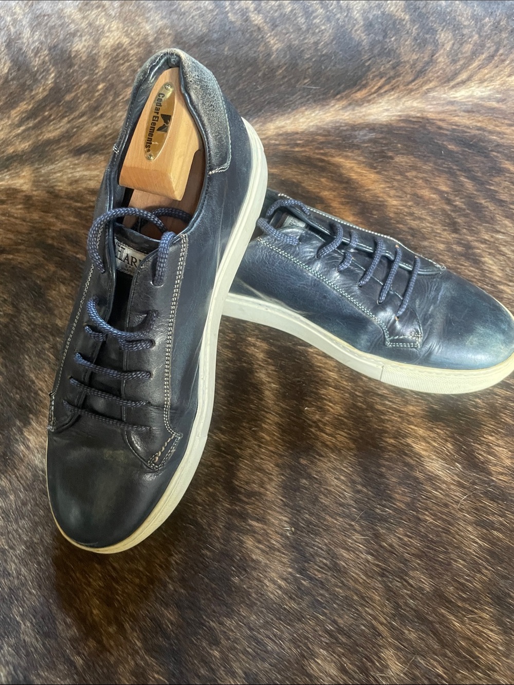 Men's Navy Leather Casual Sneakers - Comfort Low-Top